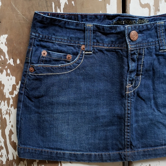 Vintage AEO Perfect Look Made To Last Denim Skirt - Picture 2 of 8